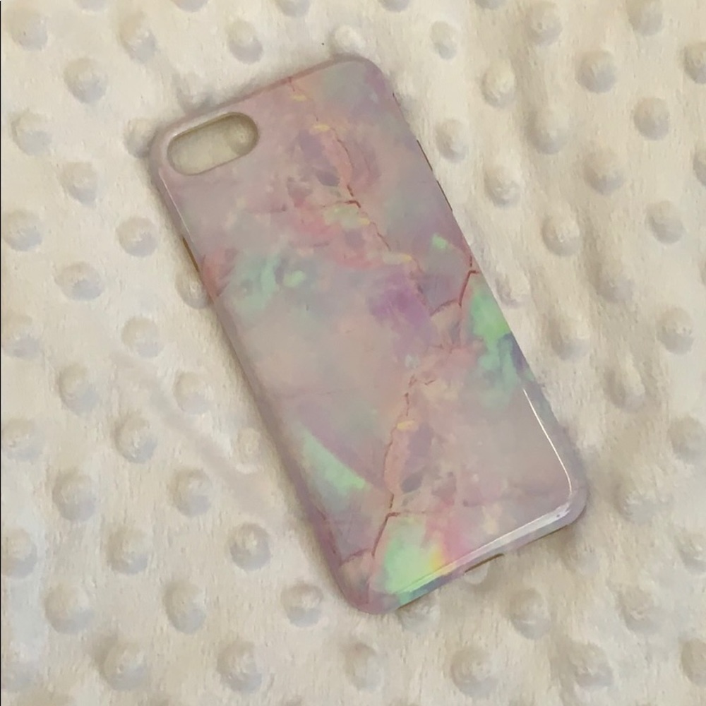 Velvet Caviar phone case 7/8